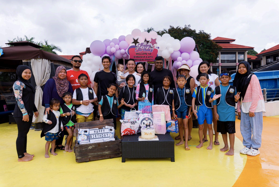 Family Splash Party Package (Up to 24 Pax)